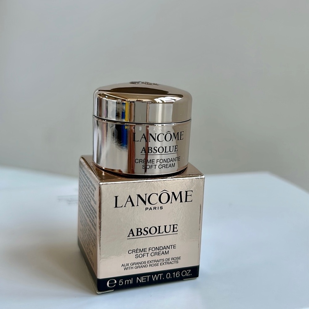 Lancôme ABSOLUE SOFT CREAM MOISTURIZER Travel size 5 ml